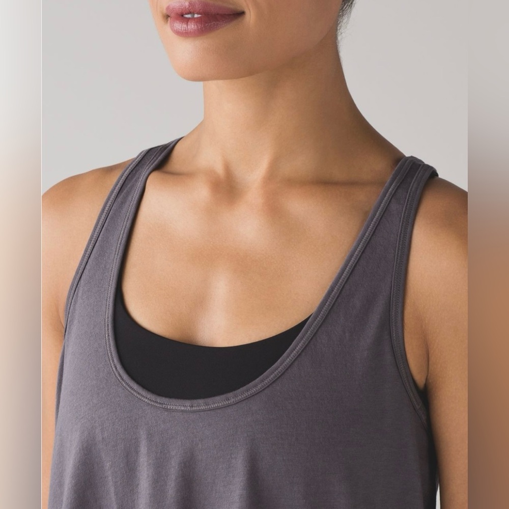 🍋 Lululemon “Get Low Scoop Tank” 🍋 EUC ⭐️LIKE NEW⭐️ {Sz: 6} 💜purplish gray🩶 - Picture 3 of 16